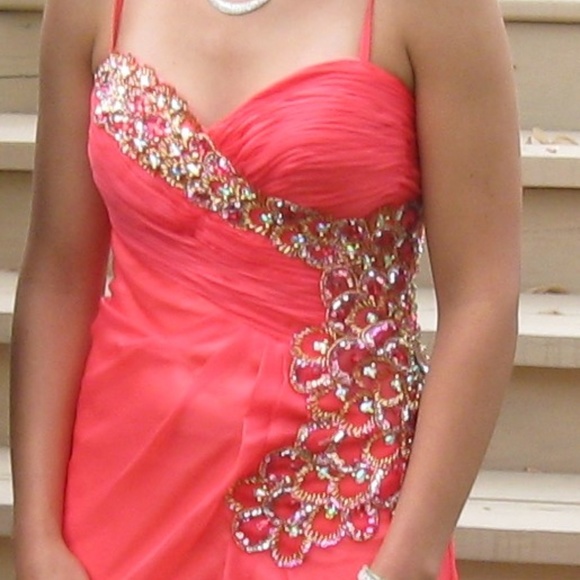 Prom Dress - Picture 4 of 6